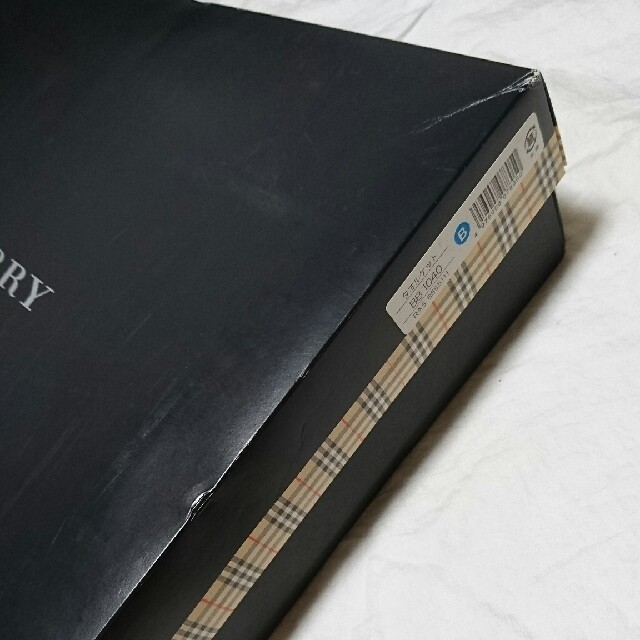 BURBERRY(バーバリー)の未使用 バーバリー タオルケット 水色 綿100% 140㎝×190㎝ インテリア/住まい/日用品の寝具(その他)の商品写真