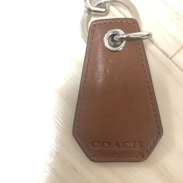 COACH(コーチ)のキーホルダー 栓抜き お洒落 未使用 送料込み メンズのファッション小物(キーホルダー)の商品写真