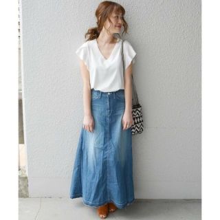 カージュ(Khaju)のkhaju Vネックチューリップスリーブトップス 17SS(カットソー(半袖/袖なし))