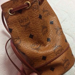 エムシーエム(MCM)のMCM バッグ(ハンドバッグ)