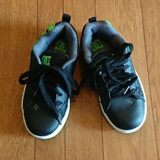 ディーシーシュー(DC SHOE)の☆DCキッズスニーカー☆(スニーカー)