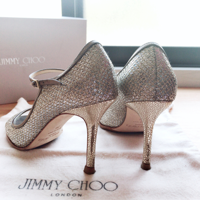 JIMMY CHOO(ジミーチュウ)の断捨離中✨JIMMY CHOO ストラップ付き グリッター サンダル レディースの靴/シューズ(ハイヒール/パンプス)の商品写真