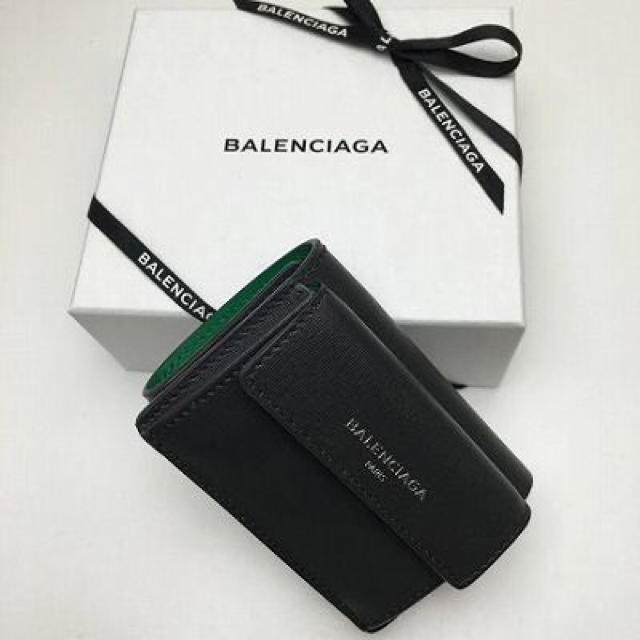 Balenciagaバレンシアガ☆新品エッセンシャルミニウォレット3つ折財布 | フリマアプリ ラクマ