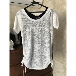 イッカ(ikka)のikka Tシャツ   新品(Tシャツ(半袖/袖なし))