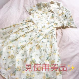 ウィルセレクション(WILLSELECTION)の未使用✨パステルイエロー🌻花柄ワンピース(ひざ丈ワンピース)