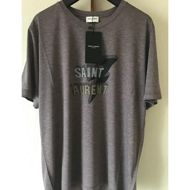 Saint Laurent(サンローラン)のわかちこ様専用☆SAINT LAURENT ロゴ入りTシャツ  メンズのトップス(Tシャツ/カットソー(半袖/袖なし))の商品写真