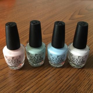 オーピーアイ(OPI)のOPI ネイル 4つセット(マニキュア)