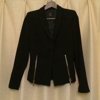 ザラ(ZARA)のZARA テーラードJK（お取置き中）(テーラードジャケット)