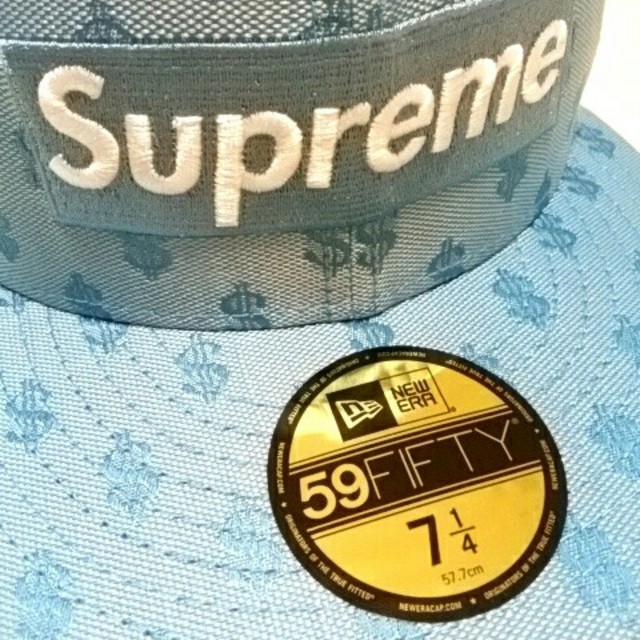 Supreme(シュプリーム)のSupreme Monogram Box Logo New Era 7-1/4 メンズの帽子(キャップ)の商品写真