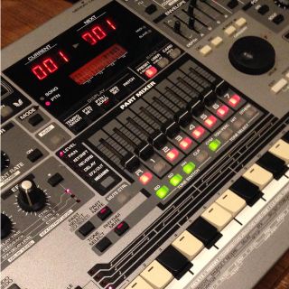 ローランド(Roland)のあい様専用(キーボード/シンセサイザー)