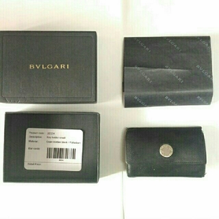 ブルガリ(BVLGARI)の箱付き　ブルガリ６連キーケース　黒　(キーケース)