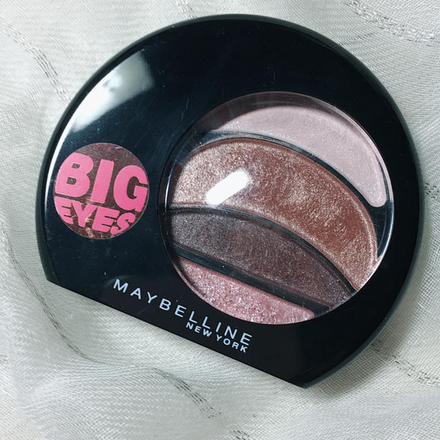 MAYBELLINE(メイベリン)のメイベリン ビッグアイシャドウ PK-2 コスメ/美容のベースメイク/化粧品(アイシャドウ)の商品写真