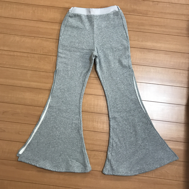 juemi  Pigment Dyed Slit Flare Pants   レディースのパンツ(カジュアルパンツ)の商品写真