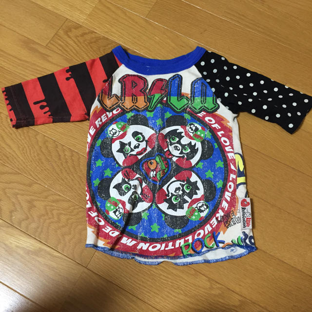 LOVE REVOLUTION(ラブレボリューション)のラブレボ Tシャツ キッズ/ベビー/マタニティのキッズ服男の子用(90cm~)(Tシャツ/カットソー)の商品写真