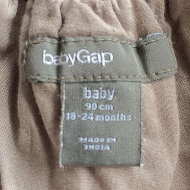 babyGAP(ベビーギャップ)の女子 babyGAP ノースリーブシャツ 90㎝ キッズ/ベビー/マタニティのキッズ服女の子用(90cm~)(ブラウス)の商品写真