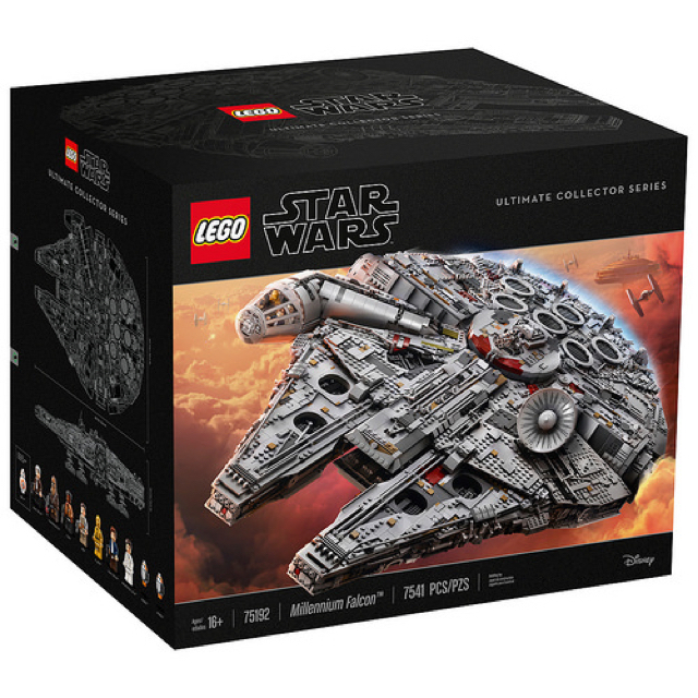 Lego(レゴ)の【新品未開封】ミレニアムファルコン LEGO 75192 スターウォーズ UCS エンタメ/ホビーのおもちゃ/ぬいぐるみ(模型/プラモデル)の商品写真