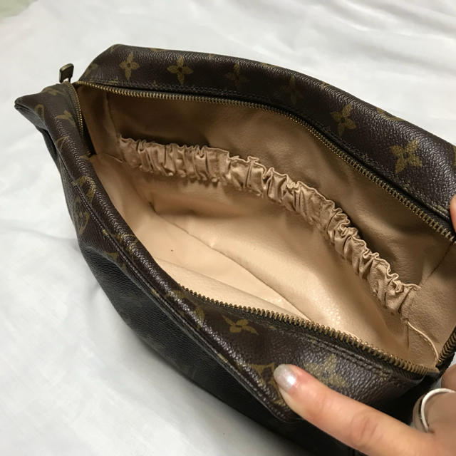 LOUIS VUITTON(ルイヴィトン)のルイ ヴィトン  クラッチバッグ レディースのバッグ(クラッチバッグ)の商品写真