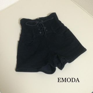 エモダ(EMODA)のハイウエストショートパンツ(ショートパンツ)