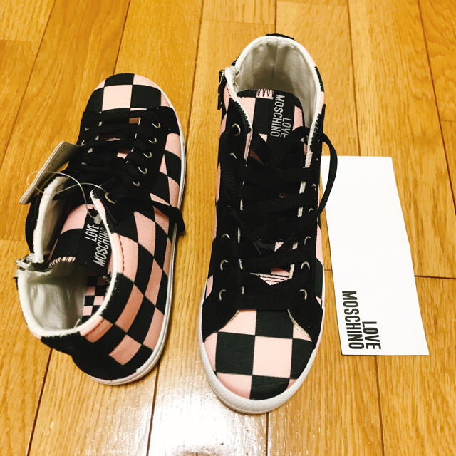 LOVE MOSCHINO ♡ ハートレザースニーカー 36サイズ | www.bauen.com.ar
