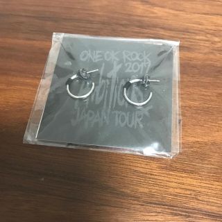 ワンオク One Ok Rock ピアス ミュージシャンの通販 42点 ワンオクロックのエンタメ ホビーを買うならラクマ