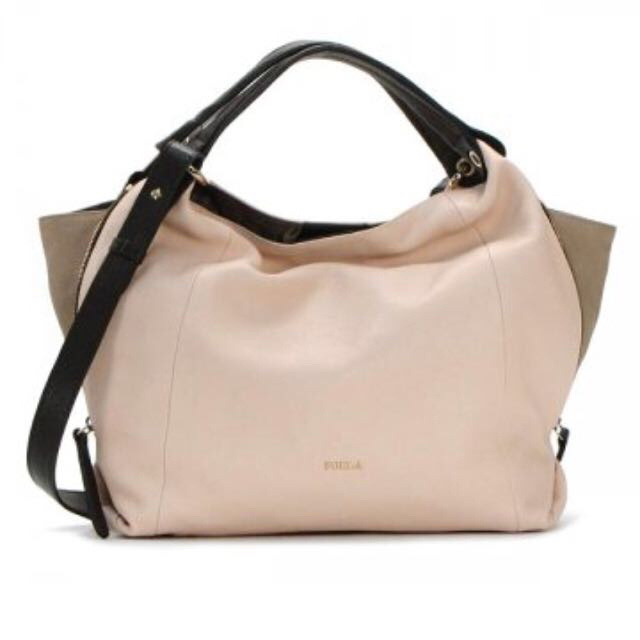 Furla(フルラ)のFURLA♡エリザベス レディースのバッグ(ショルダーバッグ)の商品写真