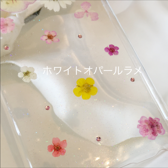 【yuumi様専用】フラワーシャワー iPhone 押し花 ケース ハンドメイドのスマホケース/アクセサリー(スマホケース)の商品写真
