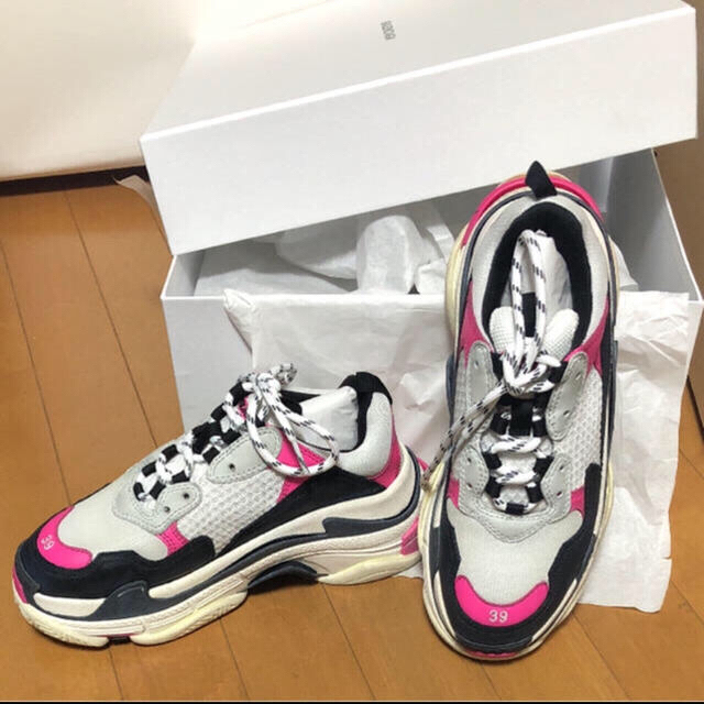 Balenciaga(バレンシアガ)のBALENCIAGA triple S 39 メンズの靴/シューズ(スニーカー)の商品写真