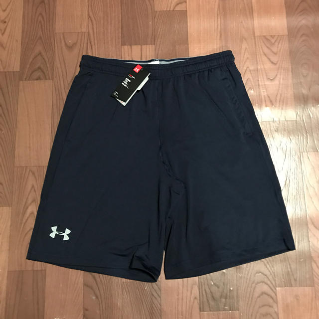 ■美品 UNDER ARMOUR ショートパンツ ショーツ アンダーアーマー■