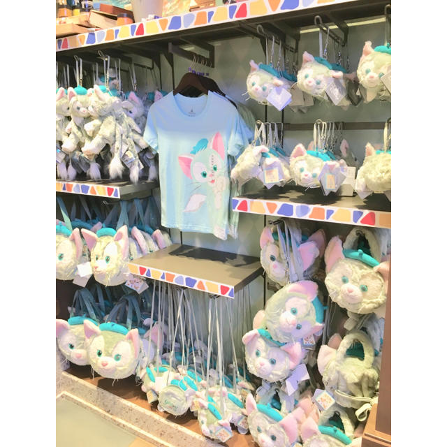 Disney(ディズニー)の【Disney】上海ディズニーリゾート店限定 ジェラトーニ Tシャツ XS レディースのトップス(Tシャツ(半袖/袖なし))の商品写真