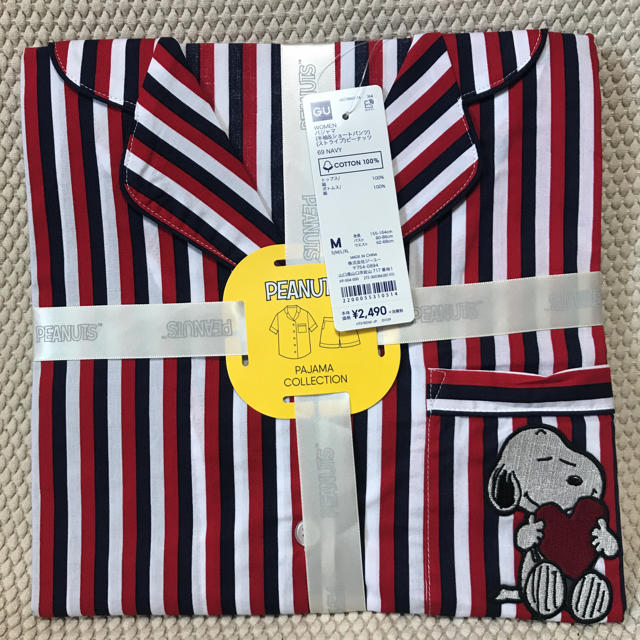 GU(ジーユー)のGUコットンパジャマ半袖ショートパンツスヌーピー柄ストライプ レディースのルームウェア/パジャマ(パジャマ)の商品写真
