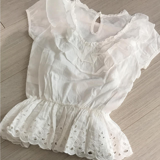 韓国子供服ブランド フリルブラウス 11 キッズ/ベビー/マタニティのキッズ服女の子用(90cm~)(Tシャツ/カットソー)の商品写真