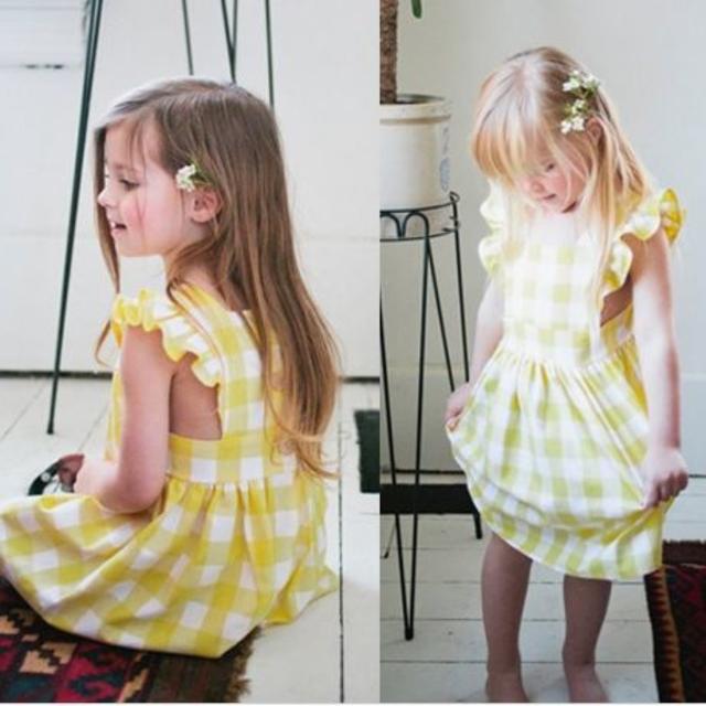 100＊タグ120　エプロン風ワンピース♥イエローチェック キッズ/ベビー/マタニティのキッズ服女の子用(90cm~)(ワンピース)の商品写真