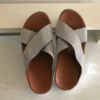 フィットフロップ(fitflop)のfitflop フィットプロップシルバーサンダル(サンダル)