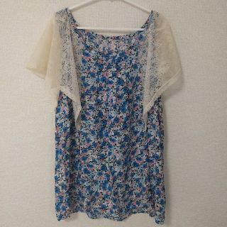 フェリシモ(FELISSIMO)の【美品】FELISSIMO♡袖が可愛いカットソー(カットソー(半袖/袖なし))