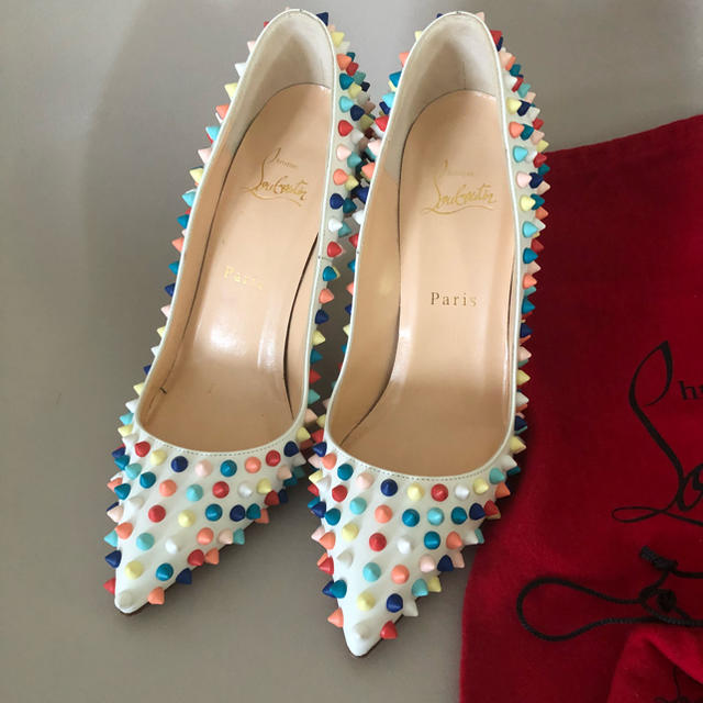 Christian Louboutin(クリスチャンルブタン)のkyon様専用 美品 ルブタン マルチカラー パンプス レディースの靴/シューズ(ハイヒール/パンプス)の商品写真