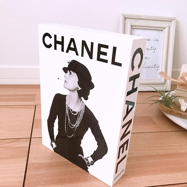 CHANEL - シャネル 本 洋書 インテリア の通販 by ＊｜シャネルならラクマ