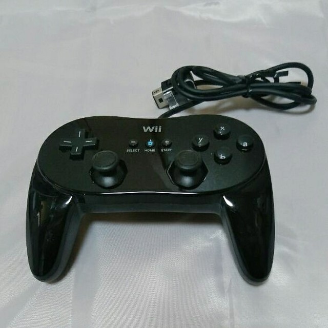 Wii(ウィー)の★wiiクラシックコントローラーpro★ エンタメ/ホビーのゲームソフト/ゲーム機本体(その他)の商品写真
