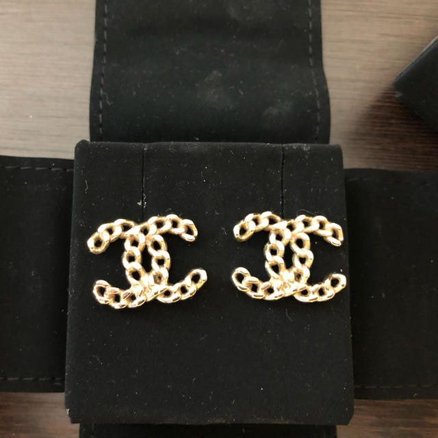 価格交渉ok】【正規店購入】CHANEL チェーン ピアス ピアス