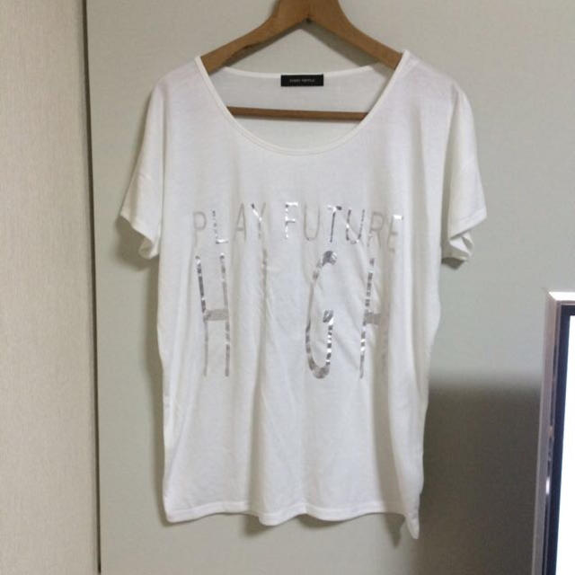 ロゴTシャツ レディースのトップス(Tシャツ(半袖/袖なし))の商品写真