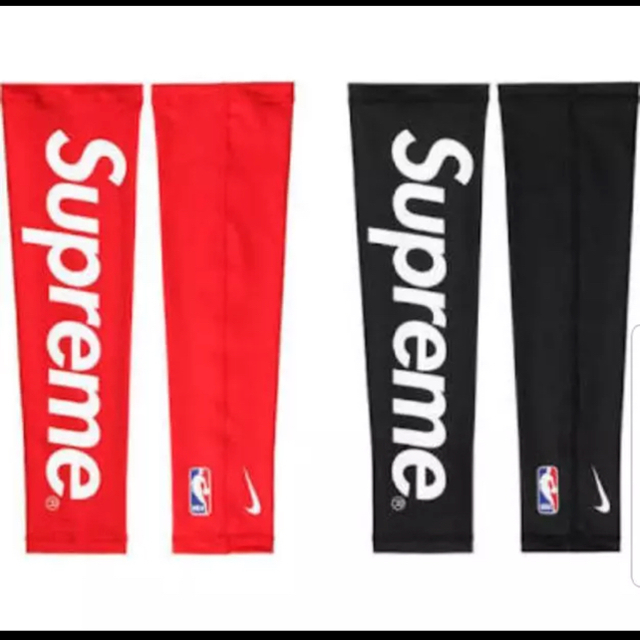 Supreme(シュプリーム)のsupreme サポーターNBA NIKE メンズのファッション小物(その他)の商品写真