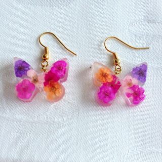 handmade＊ちょうちょのピアス(ピアス)