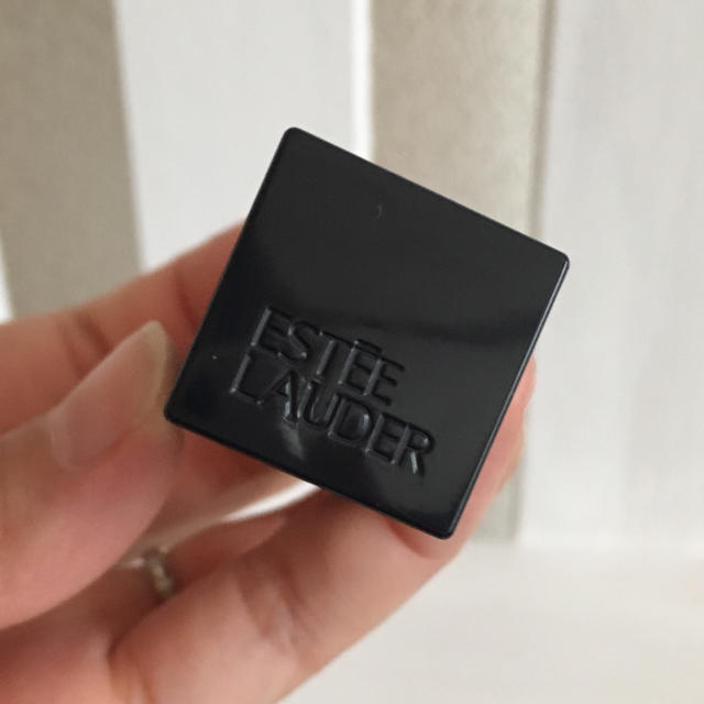 Estee Lauder(エスティローダー)のエスティローダー 新品未使用リップ コスメ/美容のベースメイク/化粧品(口紅)の商品写真