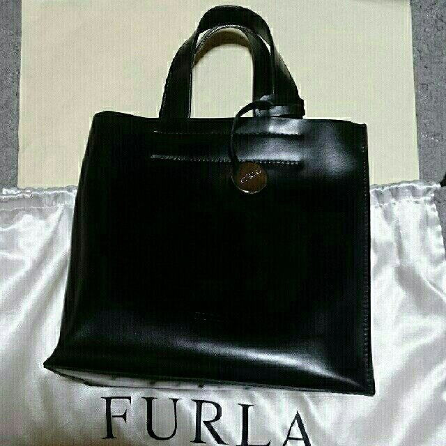 Furla(フルラ)の専用！フルラ ハンドバッグ  レディースのバッグ(ハンドバッグ)の商品写真