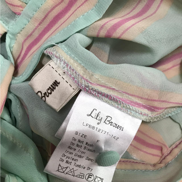 Lily Brown(リリーブラウン)のLily Brownストライプオフショルブラウス♡ レディースのトップス(シャツ/ブラウス(半袖/袖なし))の商品写真