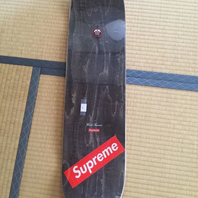 Supreme(シュプリーム)の新品未開封 国内正規品supreme 18ss Skateboard デッキ スポーツ/アウトドアのスポーツ/アウトドア その他(その他)の商品写真