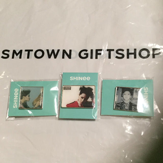 SHINee(シャイニー)のshinee    テミン ピンバッチ  エンタメ/ホビーのCD(K-POP/アジア)の商品写真