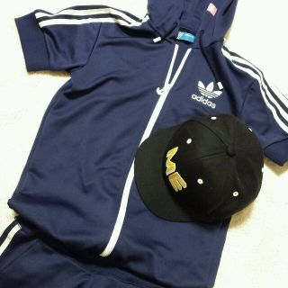 アディダス(adidas)のadidasoriginal♡半袖つなぎ(オールインワン)