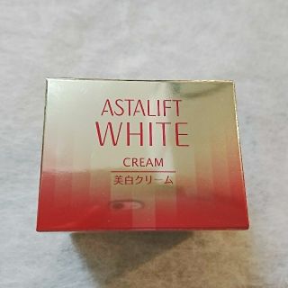 アスタリフト(ASTALIFT)の＊＊goma様専用＊＊新品アスタリフト！美白クリーム！(フェイスクリーム)