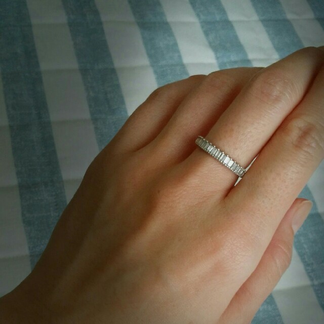agete - 値下げ☆BELLESIORA ベルシオラPt950ダイヤモンドリングの通販 agete - 値下げ☆BELLESIORA ベルシオラPt950ダイヤモンドリングの通販