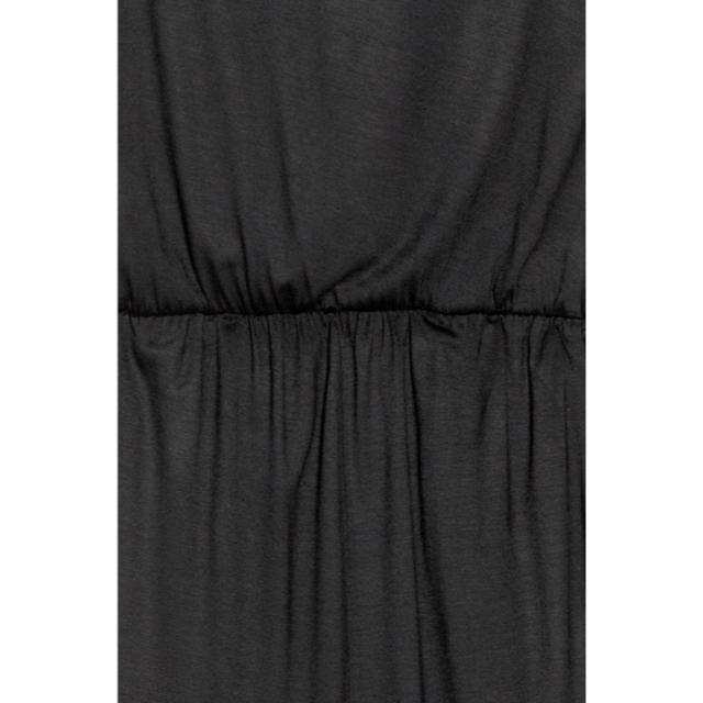 H&M(エイチアンドエム)の【送料無料】新品・未使用 ジャージー素材のオールインワン 黒 レディースのパンツ(オールインワン)の商品写真